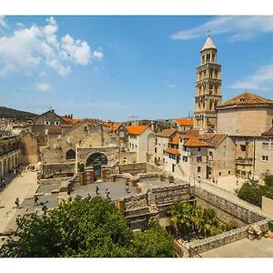 Palace Tower View Guest house