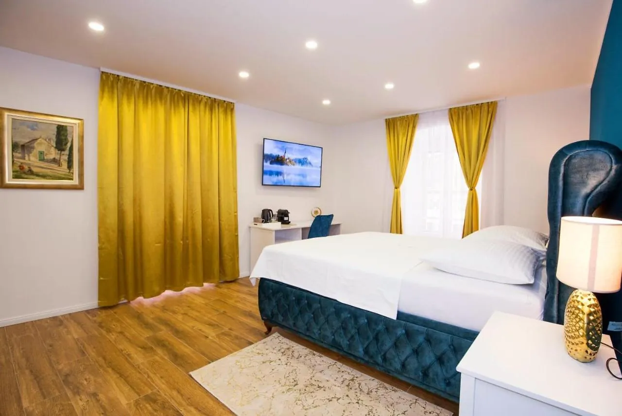 Guest house Gold Luxury Room Split